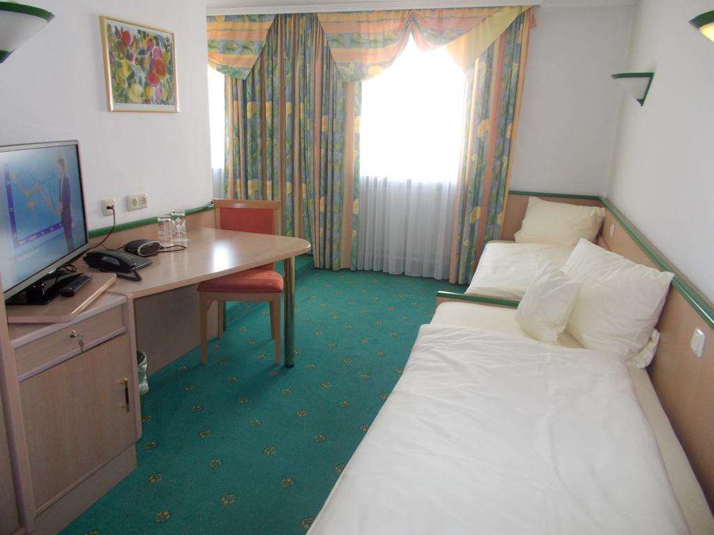Hotel Stark Ringelai Room photo